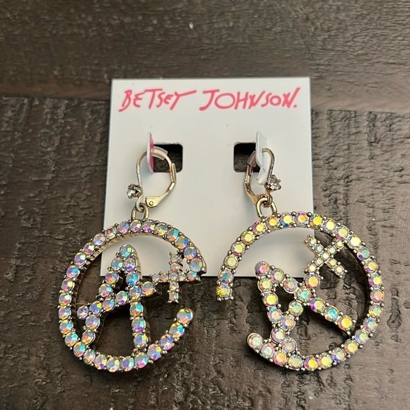 Betsey Johnson A+ Rhinestone Dangle Earrings NEW - Picture 1 of 6